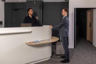 Appart Hotel Neostelia - Annecy - 9