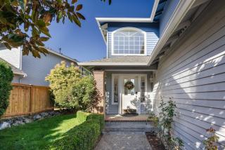 Kirkland Elegant 4B 2 5B Family Retreat with Designer Decor - 9