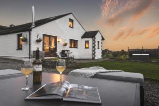 Leavens Farmstead a Rural Lake District Retreat with Hot Tub - Ridgestone - 9