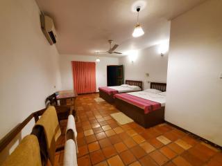 Clay Hut Village - 8