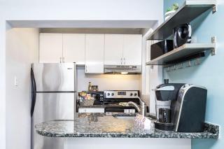 Pet-Friendly Home - Near Chinatown & Little Italy - Ottawa - 8