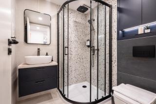E44 - Erzsébet Boulevard Residence - Best Location by BQA - Budapest - 9