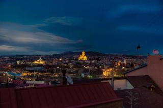 Apartamenti Gomi 17 - Tbilisi - 0