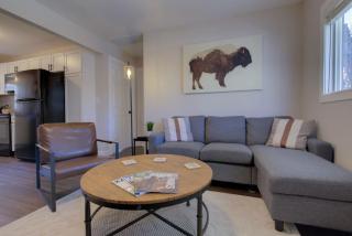 The Hidden Stone Adorable Peaceful 2 Bed ADU - Manhattan - 8