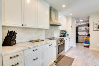 Pool Access and Patios Luxe Home in Scottsdale! - Scottsdale - 2