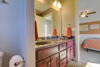 The Matterhorn Cozy Quiet 4 Bedroom Family Home - Manhattan - 1