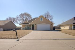 The Matterhorn Cozy Quiet 4 Bedroom Family Home - Manhattan - 9