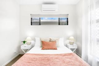 Skippers Rest -Modern Comfort, and Beach Proximity - Trinity Beach - 2