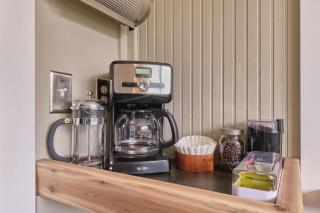 Akari Bungalows #4 - Long Beach - 9