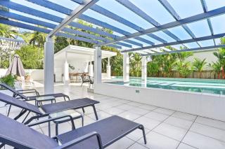Oceanside at 201 Lake Street - 1