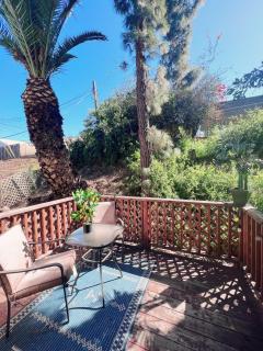 Calligraphy home with Private Deck near SDSU - San Diego - 7