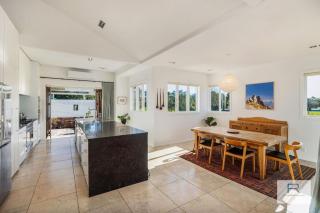Magnificent Parkside Retreat - Auckland - 7