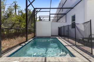Heated Pool-2 King bed home close to Disney - Davenport - 8