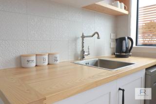 Cosy Tiny Home with Ocean Views - 2