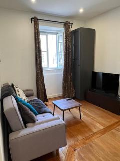 32 2 - Heart of Lisbon Private Apartment, Bairro Alto - Lisbona - 3