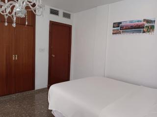 Habitaciones amplias en el Centro de Granada - 5