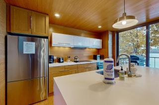 Avant Garde Seneca - 5