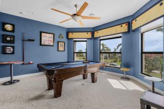 JUST WOW!! Experience Luxury! Gulf Access, Pool & Spa, Dock, Tiki- Villa Waterfront Wonderland - Cape Coral - 4