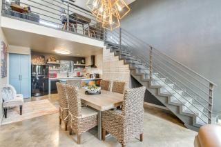 Modern Mtn-View Designer Home in Medicine Park - Medicine Park - 9