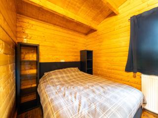 Atmospheric chalet in a small holiday park - Valkenswaard - 2