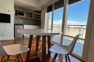 Luminoso, en Av Callao para 2 - 8