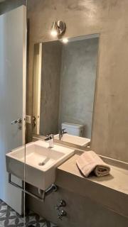 Luminoso, en Av Callao para 2 - 2