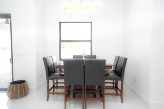 Cape Coral home with pool and game room - Cape Coral - 3