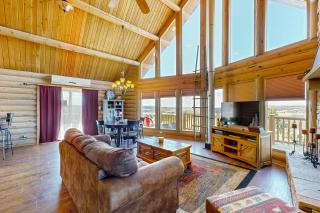 Hunter's Retreat - - 5