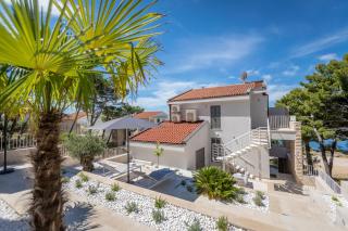 Apartments Villa Mt Brela - 9