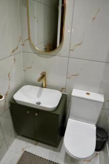 Spacious 1BD Flat near Central London, Office, Smart TV - Londra - 4