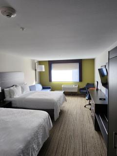 Holiday Inn Express & Suites - Camas by IHG - 3