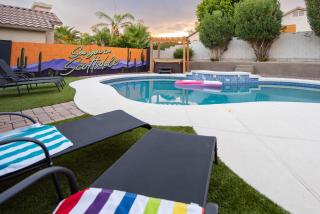 Scottsdale Paradise Poolside with Hot Tub & Gym - Phoenix - 8