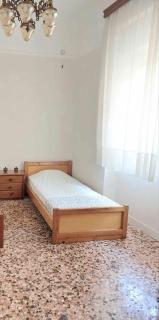 Κρεβάτια σε κοιτώνα 5' from metro - 9