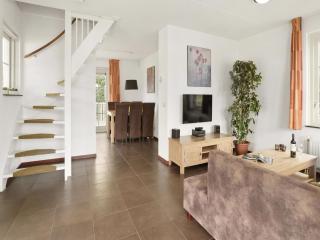 Nice holiday home on the water with jetty - Simonshaven - 8
