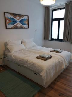 Neu eingerichtete Altbauwohnung mit Herz - 2