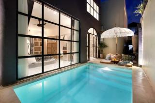 Casa Ghitani Kerobokan 1 Bed Enclose Living room WH2 - Umalas - 9