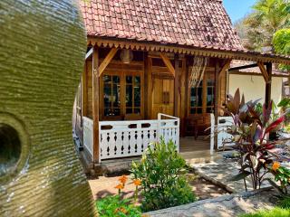 Beehive Cottages - Amed - 0