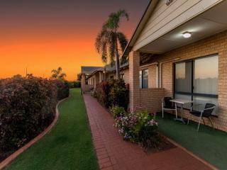 Comfort Inn & Suites Karratha - Karratha - 0