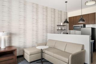 Residence Inn by Marriott Milwaukee Brookfield at Poplar Creek - Brookfield - 4