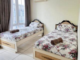 Luxury 2BR Apt Menteng with Pool, Wi-Fi, Gym by 2ndHome - 7