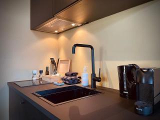 City Apartment With Canalview at Canalhouse-Majestic - 7