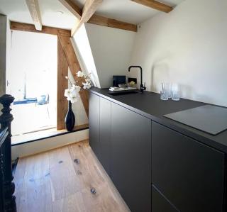Cosy Penthouse with Rooftop Canalhouse-Majestic - Utrecht - 4