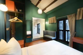 Dream Chaser Boutique Capsule Hotel - 8
