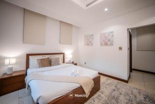 Lux 5BR Villa with Pool & Beach Access in Palm Jumeirah - Dubai - 7
