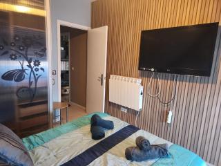 BEC, Parking, 1 WC, aseo, Ascensor, Wifi - 9