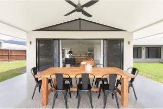 Eleven Watson Guesthouse - 9