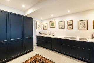 Lavish Seafront Apartment - Sliema - 0