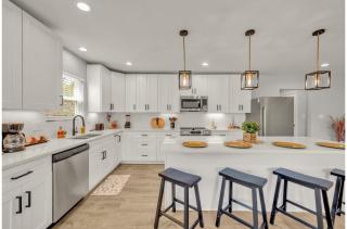 Spacious Homey 4BR3BA wAmenities Near Downtown - San Antonio - 3