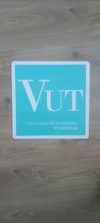 LA TERRAZA DE LA VEGA - Ubicación inmejorable , wifi , terraza y parking gratuito - 9