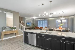 Last Minute Disney Getaway! Private Pool, Hot Tub & Games Room. Book Now! #65923 - Davenport - 1